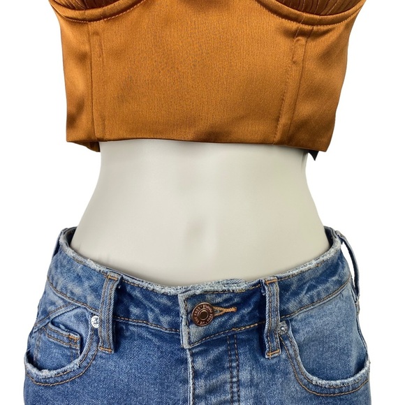 NBD | NWT Archer Crop Top in Gold Size XS - Picture 5 of 10